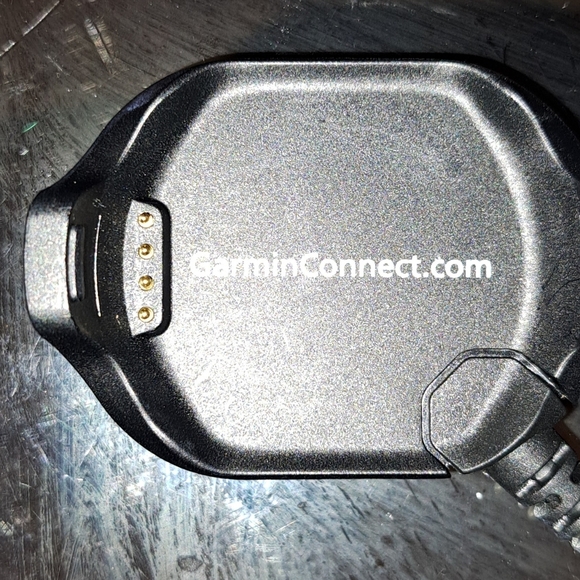 Garmin Approach S6 GPS  Golf Watch. 3D8003756. White, Works. Charger Included. - Picture 7 of 9